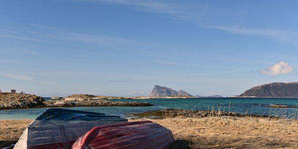 

To båter på Sommarøya og Håja